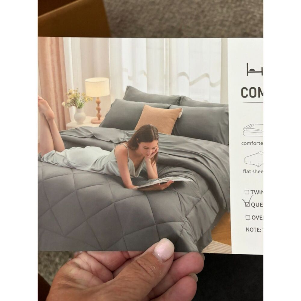 Hevumyi Luxury Comforter set - chocolate brown - 7PC QUEEN